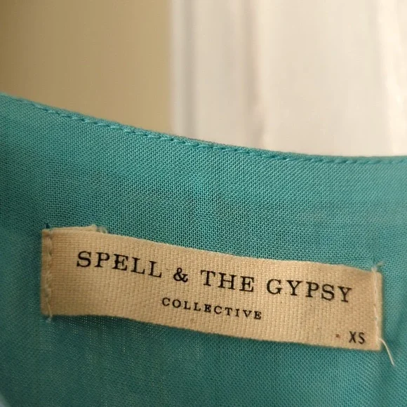 PLEASE READ - Spell Mystic Strappy Revolve Exclusive - Picture 3 of 9